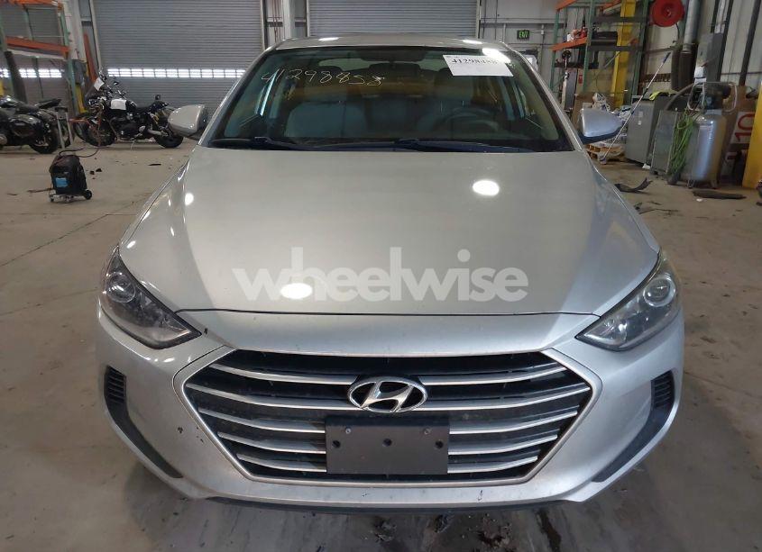 Photo 13 of 2017 Hyundai Elantra SE (VIN 5NPD74LF3HH147643)