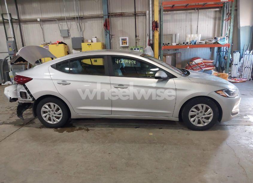 Photo 14 of 2017 Hyundai Elantra SE (VIN 5NPD74LF3HH147643)