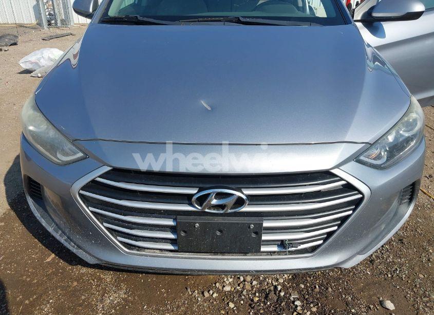 Photo 6 of 2017 Hyundai Elantra SE (VIN 5NPD74LF3HH166368)
