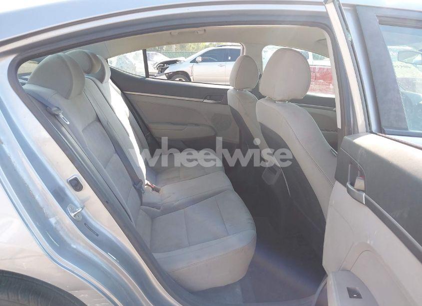 Photo 8 of 2017 Hyundai Elantra SE (VIN 5NPD74LF3HH166368)