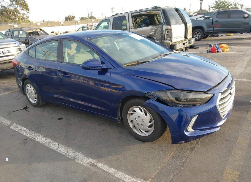 2017 Hyundai Elantra SE (VIN 5NPD74LF3HH182733) main photo
