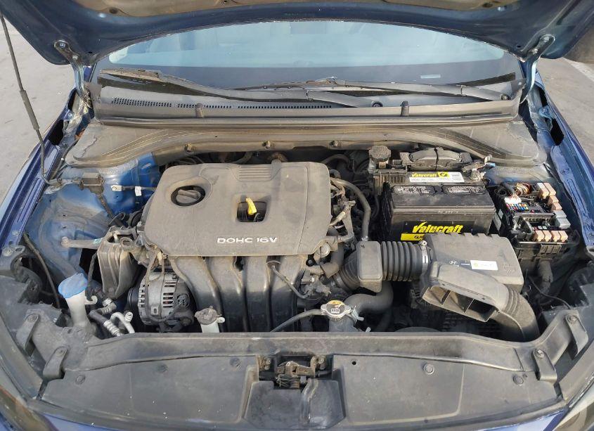 Photo 10 of 2017 Hyundai Elantra SE (VIN 5NPD74LF3HH182733)