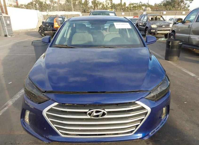 Photo 12 of 2017 Hyundai Elantra SE (VIN 5NPD74LF3HH182733)