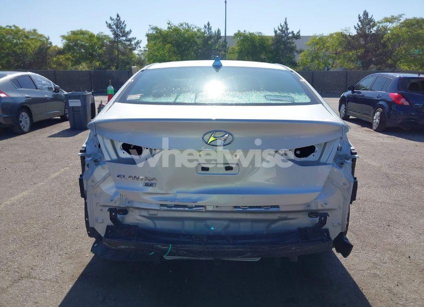 Photo 17 of 2017 Hyundai Elantra SE (VIN 5NPD74LF3HH205458)