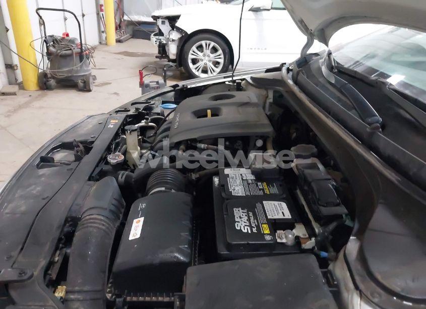 Photo 19 of 2017 Hyundai Elantra SE (VIN 5NPD74LF3HH207811)