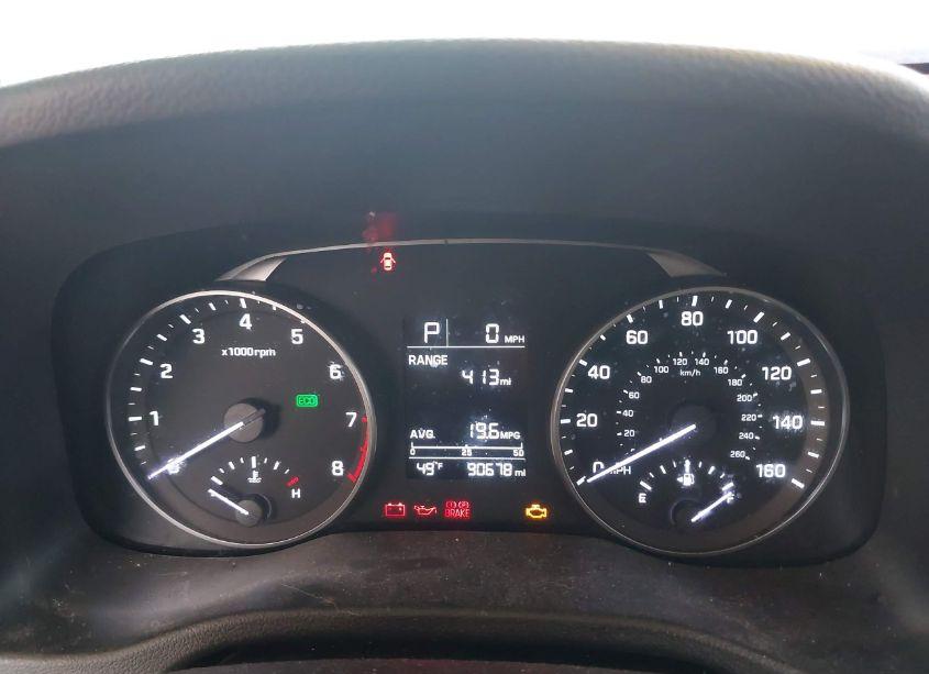 Photo 7 of 2018 Hyundai Elantra SE (VIN 5NPD74LF3JH267075)