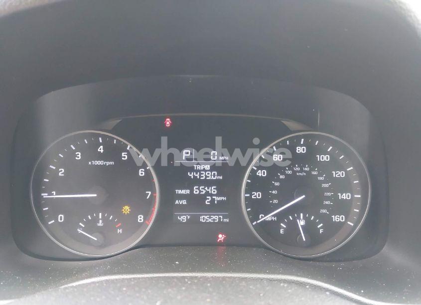 Photo 7 of 2018 Hyundai Elantra SE (VIN 5NPD74LF3JH276052)