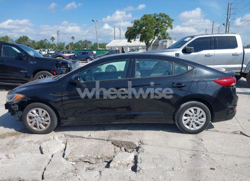 Photo 14 of 2018 Hyundai Elantra SE (VIN 5NPD74LF3JH287147)