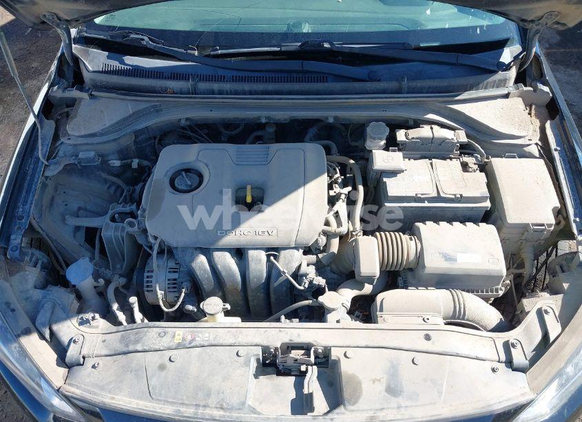 Photo 10 of 2018 Hyundai Elantra SE (VIN 5NPD74LF3JH288024)