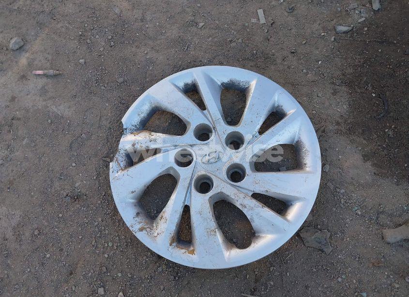 Photo 12 of 2018 Hyundai Elantra SE (VIN 5NPD74LF3JH288024)