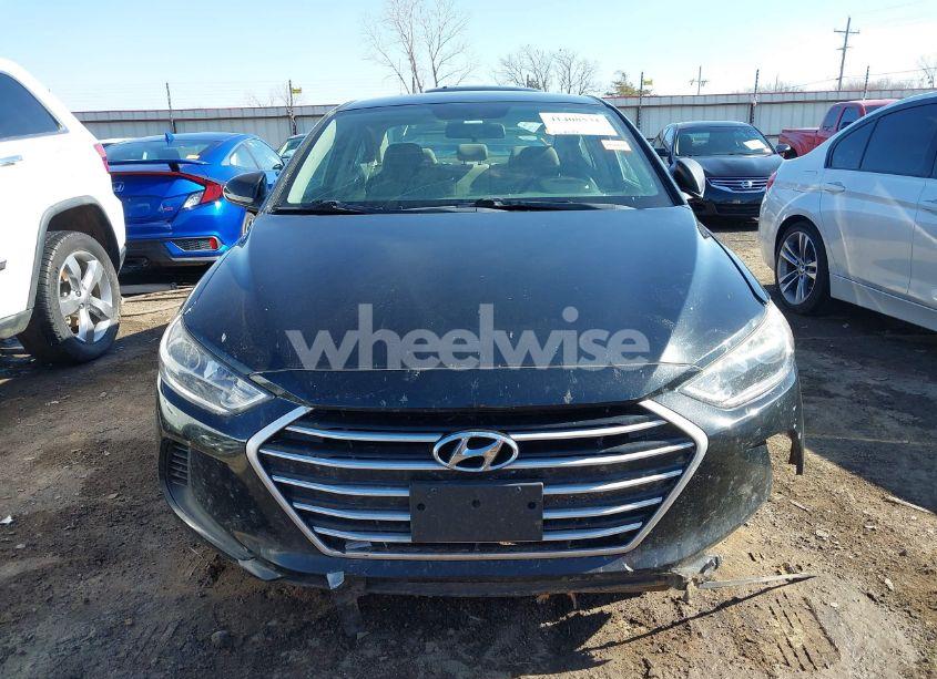 Photo 13 of 2018 Hyundai Elantra SE (VIN 5NPD74LF3JH288024)