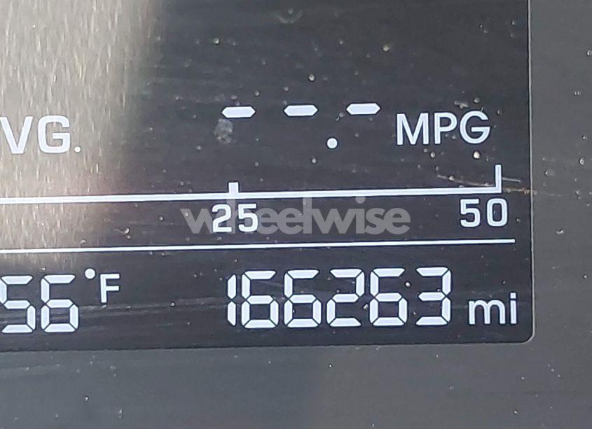 Photo 16 of 2018 Hyundai Elantra SE (VIN 5NPD74LF3JH288024)