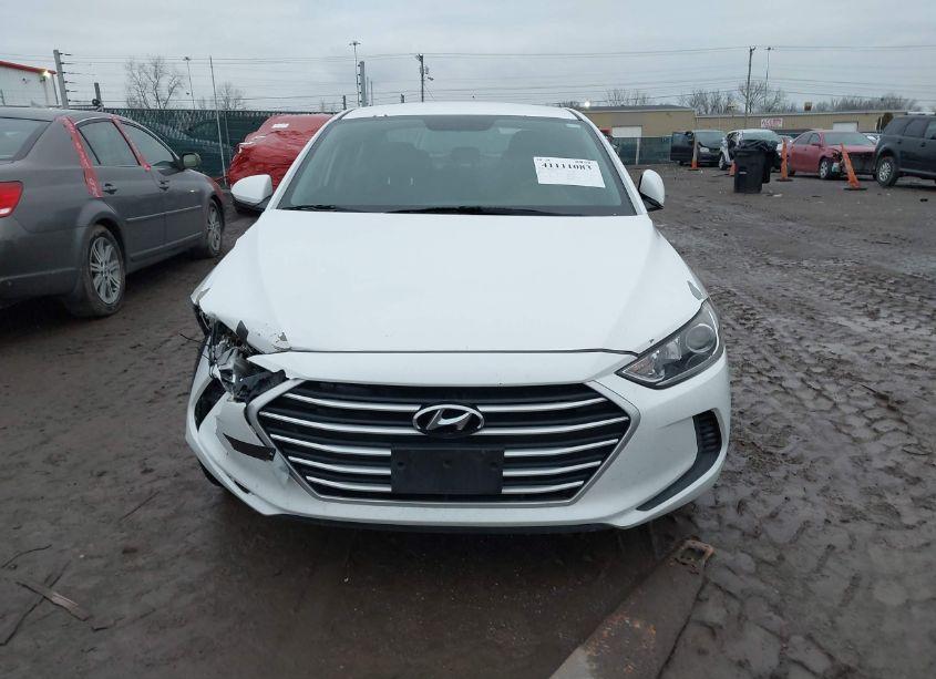 Photo 12 of 2018 Hyundai Elantra SE (VIN 5NPD74LF3JH345774)