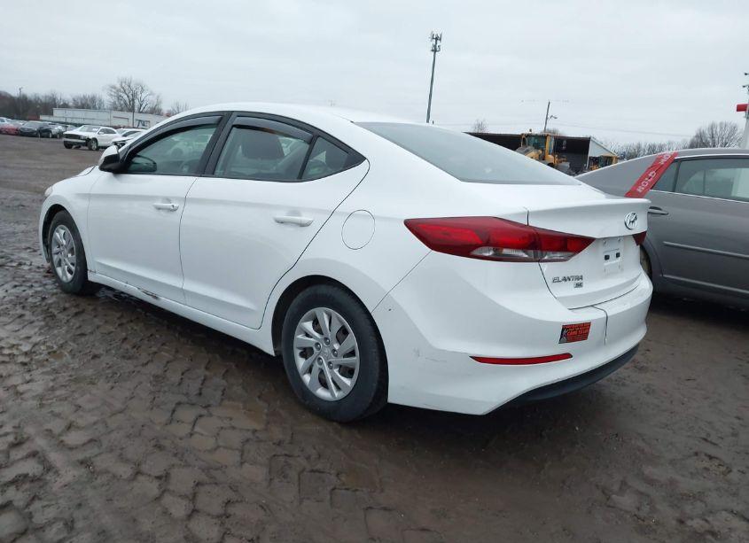 Photo 3 of 2018 Hyundai Elantra SE (VIN 5NPD74LF3JH345774)