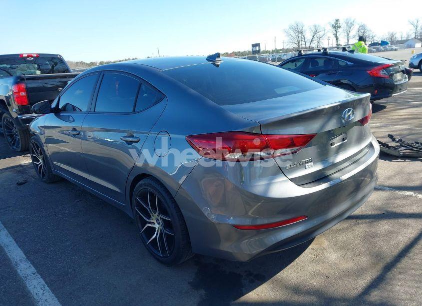 Photo 3 of 2018 Hyundai Elantra SE (VIN 5NPD74LF3JH390701)