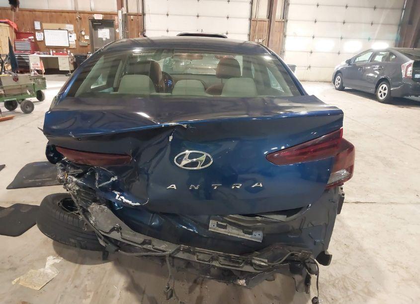 Photo 16 of 2019 Hyundai Elantra SE (VIN 5NPD74LF3KH446136)