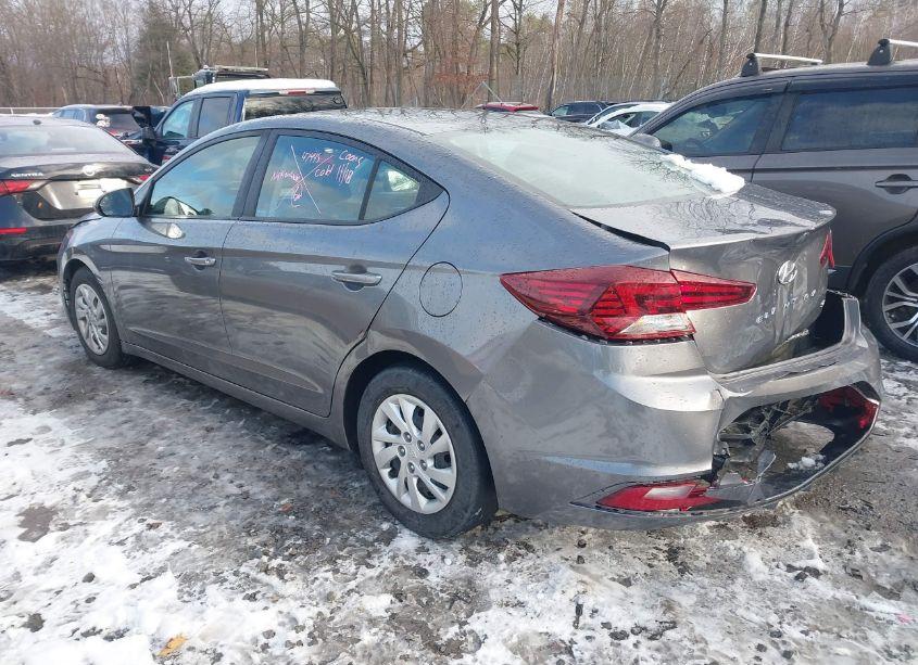 Photo 3 of 2019 Hyundai Elantra SE (VIN 5NPD74LF3KH450882)