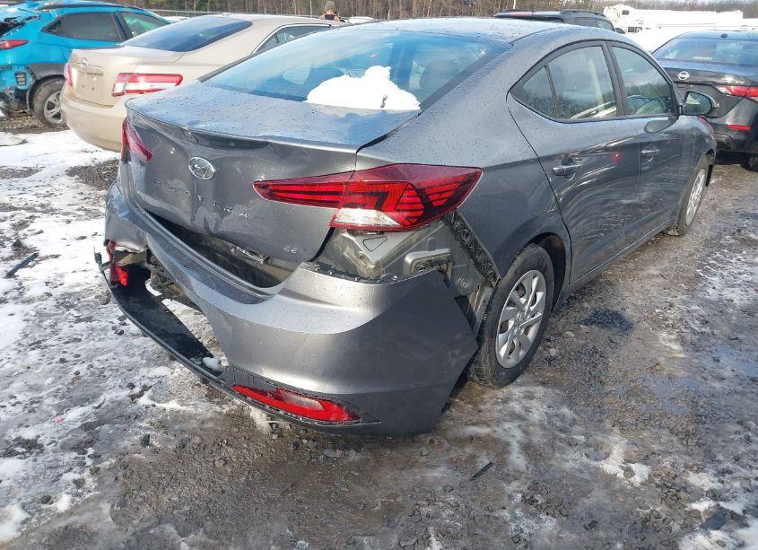 Photo 4 of 2019 Hyundai Elantra SE (VIN 5NPD74LF3KH450882)