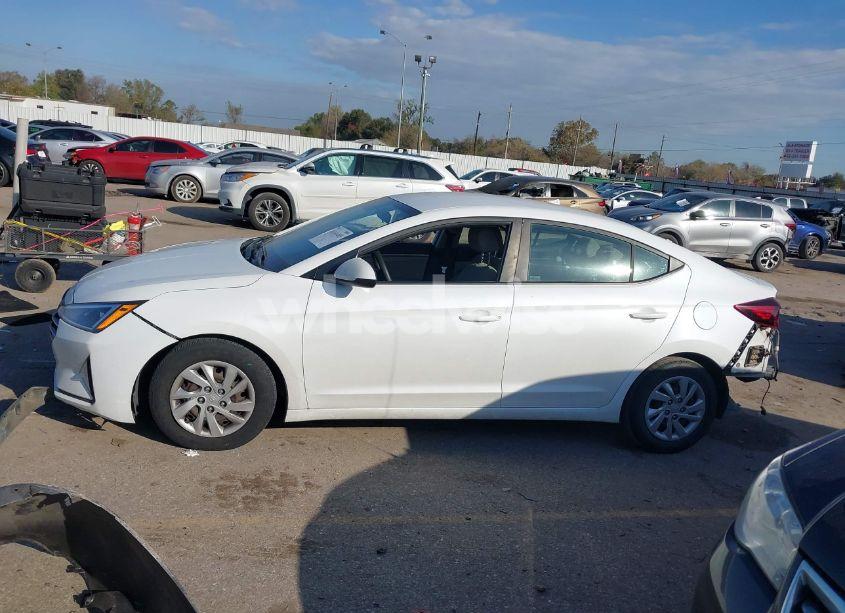 Photo 15 of 2019 Hyundai Elantra SE (VIN 5NPD74LF3KH484272)