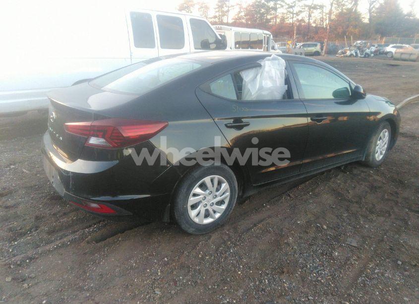 Photo 4 of 2020 Hyundai Elantra SE (VIN 5NPD74LF3LH520222)
