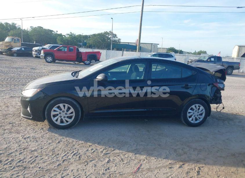 Photo 15 of 2020 Hyundai Elantra SE (VIN 5NPD74LF3LH526571)
