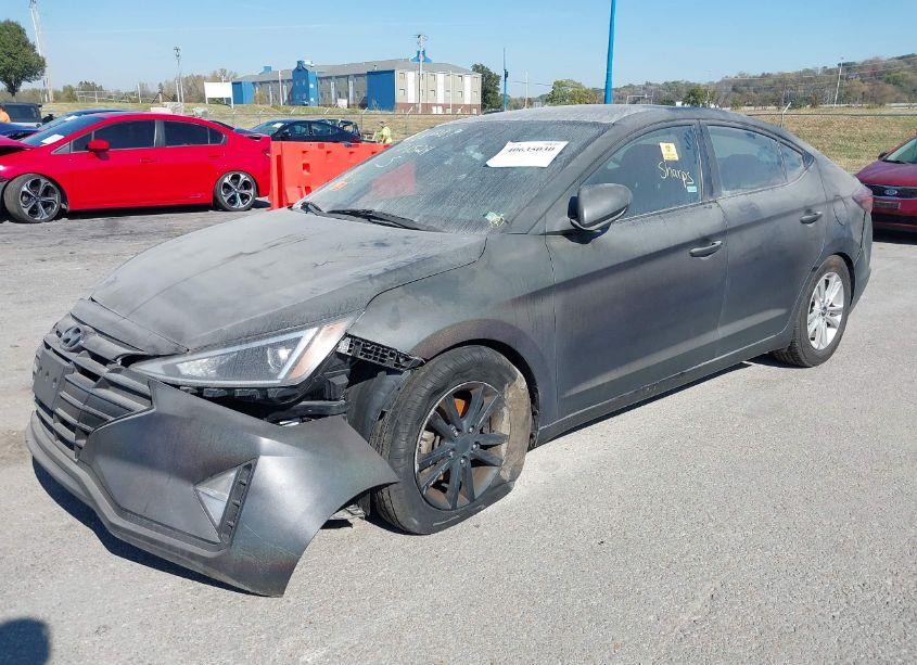 Photo 2 of 2020 Hyundai Elantra SE (VIN 5NPD74LF3LH530684)