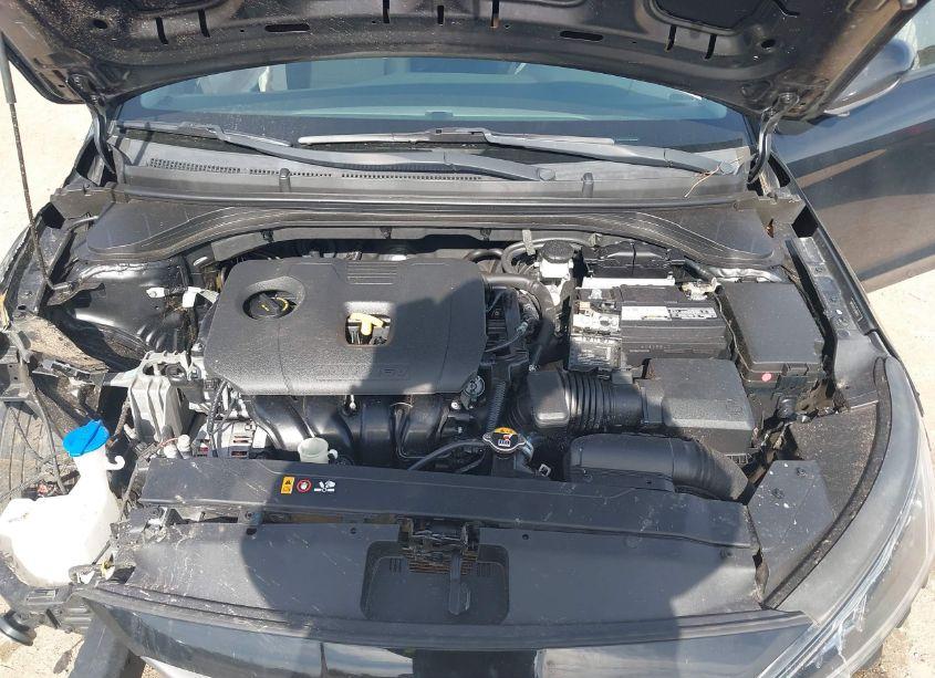 Photo 10 of 2020 Hyundai Elantra SE (VIN 5NPD74LF3LH586933)