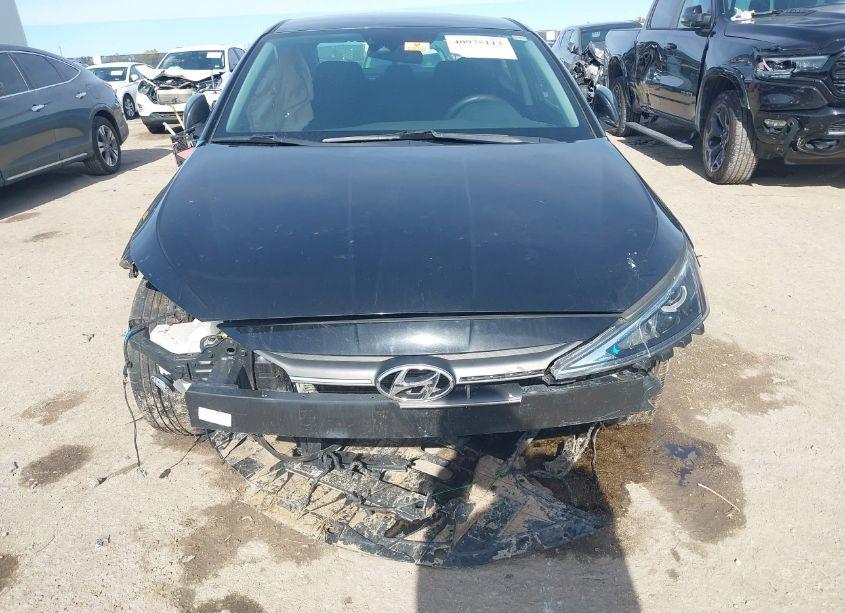 Photo 12 of 2020 Hyundai Elantra SE (VIN 5NPD74LF3LH586933)