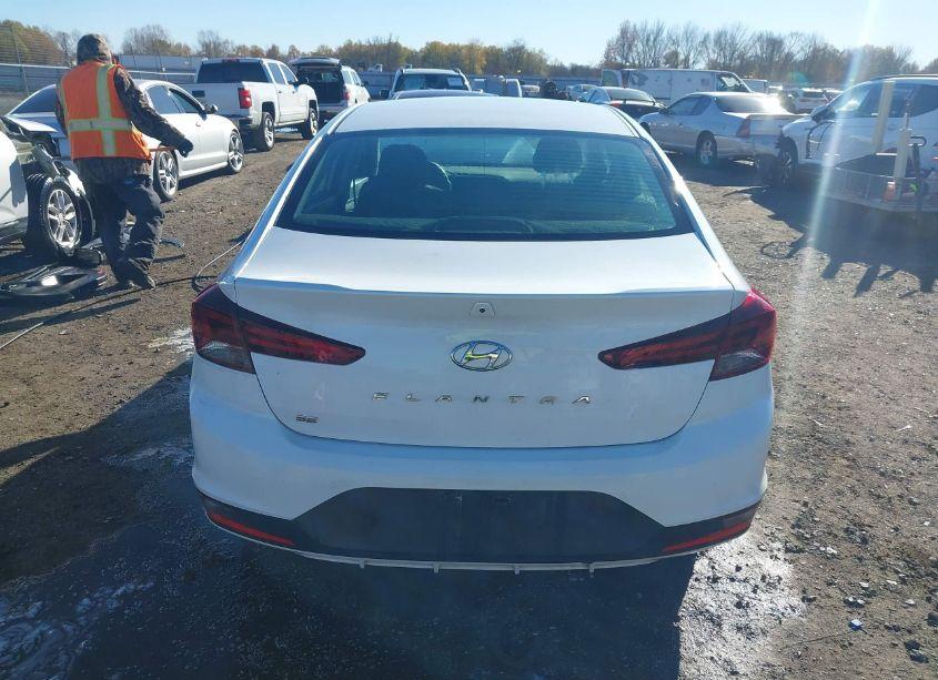 Photo 16 of 2020 Hyundai Elantra SE (VIN 5NPD74LF3LH610678)