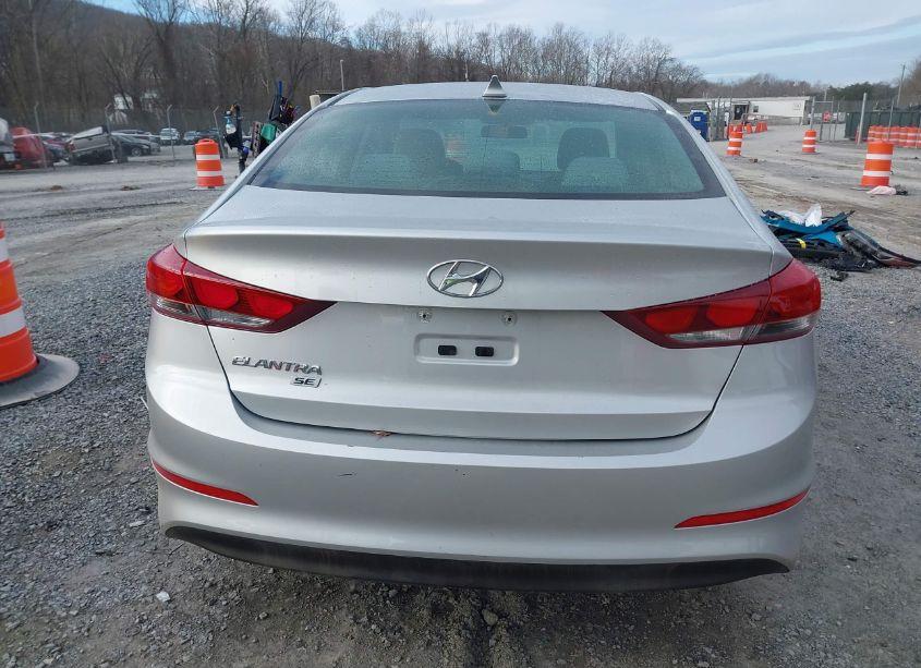 Photo 16 of 2017 Hyundai Elantra SE (VIN 5NPD74LF4HH057191)