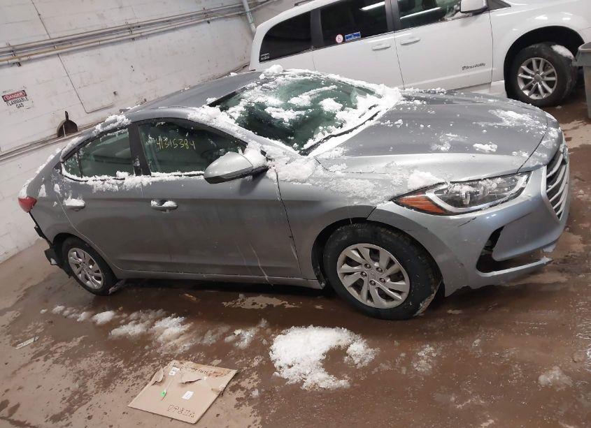 Photo 13 of 2017 Hyundai Elantra SE (VIN 5NPD74LF4HH082267)