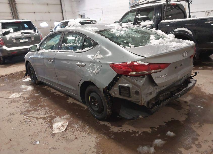Photo 3 of 2017 Hyundai Elantra SE (VIN 5NPD74LF4HH082267)