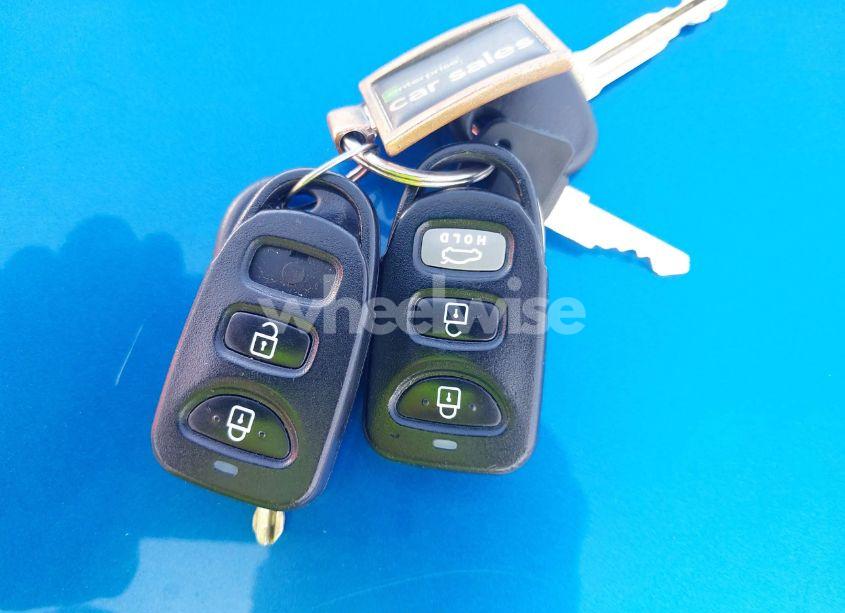 Photo 11 of 2017 Hyundai Elantra SE (VIN 5NPD74LF4HH102789)