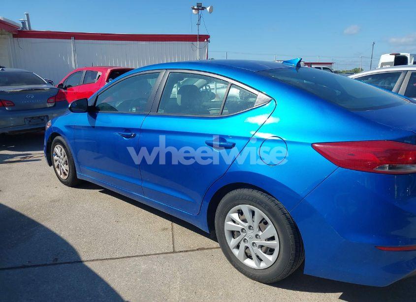 Photo 14 of 2017 Hyundai Elantra SE (VIN 5NPD74LF4HH102789)