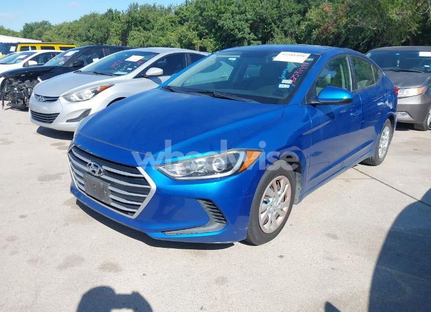 Photo 2 of 2017 Hyundai Elantra SE (VIN 5NPD74LF4HH102789)