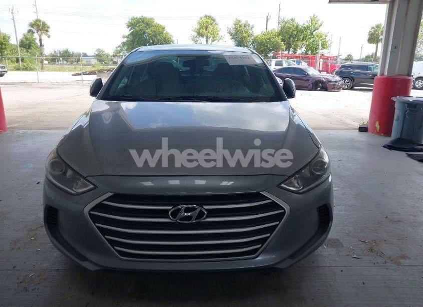 Photo 12 of 2017 Hyundai Elantra SE (VIN 5NPD74LF4HH103120)