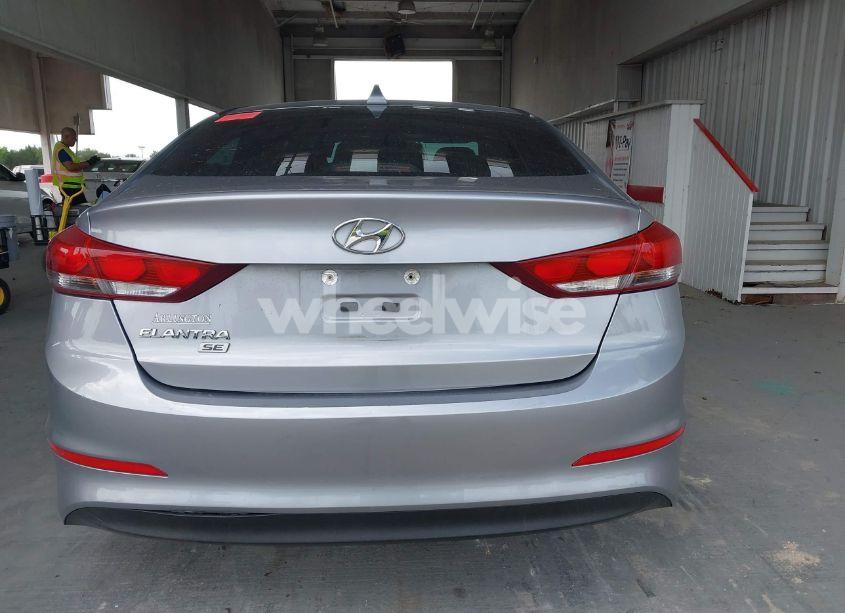 Photo 16 of 2017 Hyundai Elantra SE (VIN 5NPD74LF4HH103120)