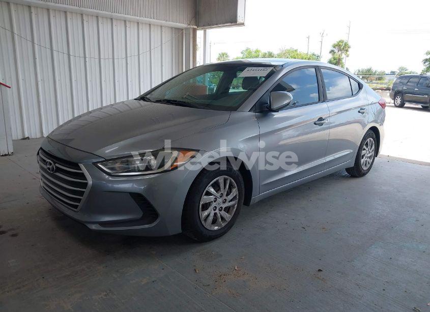 Photo 2 of 2017 Hyundai Elantra SE (VIN 5NPD74LF4HH103120)