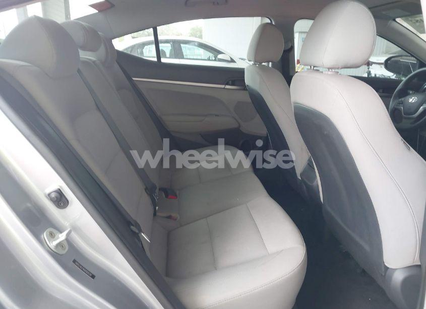 Photo 8 of 2017 Hyundai Elantra SE (VIN 5NPD74LF4HH103120)