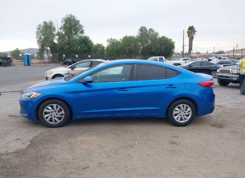 Photo 14 of 2017 Hyundai Elantra SE (VIN 5NPD74LF4HH125974)