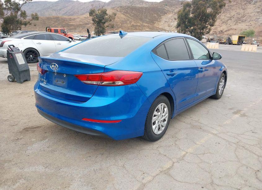 Photo 4 of 2017 Hyundai Elantra SE (VIN 5NPD74LF4HH125974)