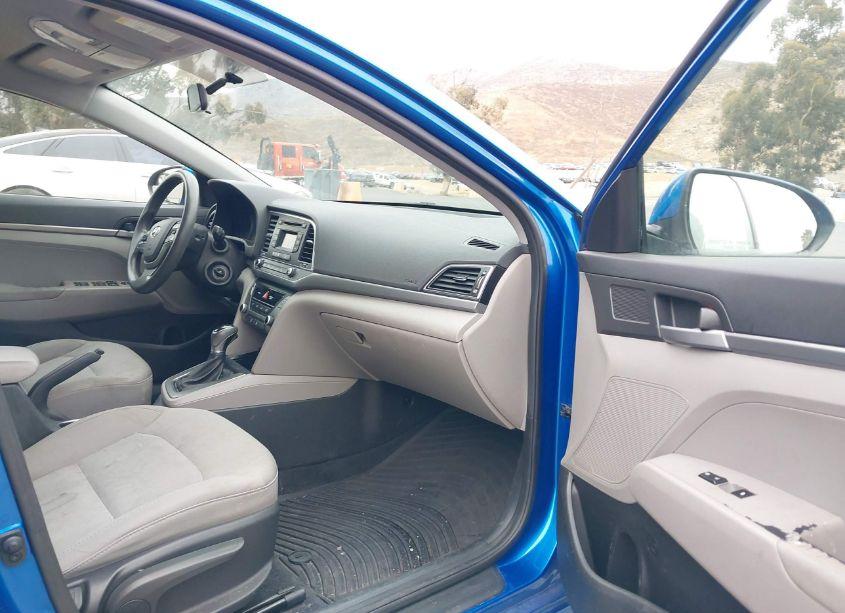 Photo 5 of 2017 Hyundai Elantra SE (VIN 5NPD74LF4HH125974)