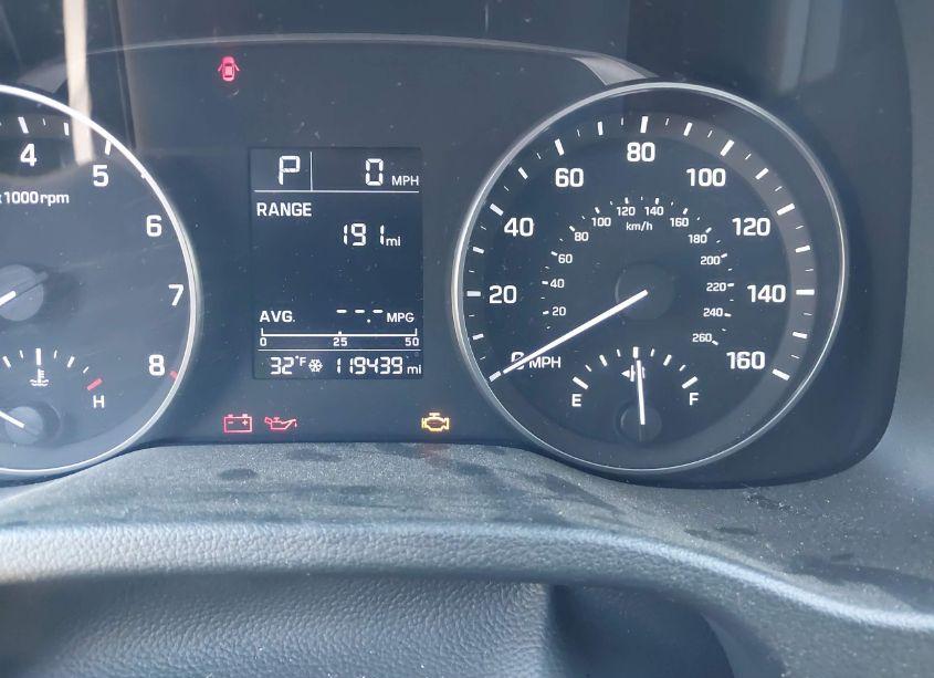 Photo 7 of 2017 Hyundai Elantra SE (VIN 5NPD74LF4HH127157)