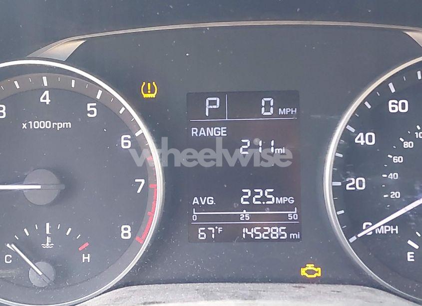 Photo 16 of 2017 Hyundai Elantra SE (VIN 5NPD74LF4HH136442)