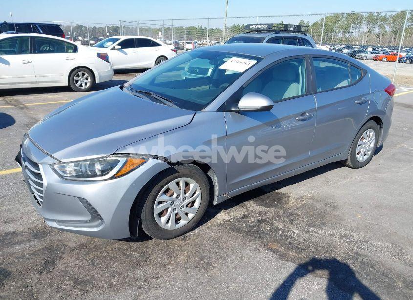 Photo 2 of 2017 Hyundai Elantra SE (VIN 5NPD74LF4HH139566)