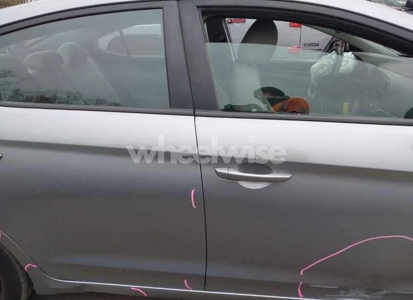 Photo 14 of 2017 Hyundai Elantra SE (VIN 5NPD74LF4HH166797)