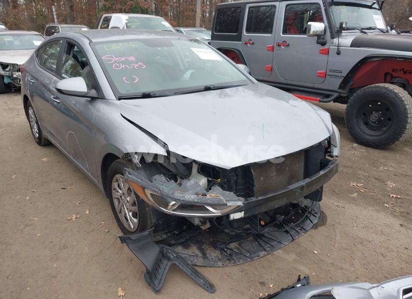 Photo 6 of 2017 Hyundai Elantra SE (VIN 5NPD74LF4HH166797)