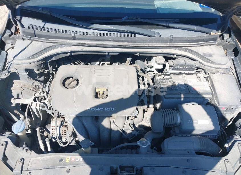 Photo 10 of 2017 Hyundai Elantra SE (VIN 5NPD74LF4HH192252)