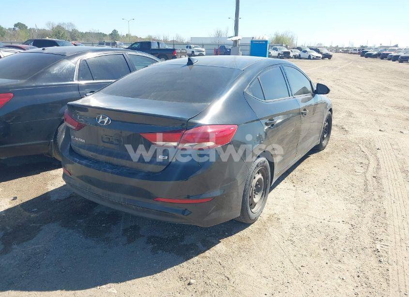 Photo 4 of 2017 Hyundai Elantra SE (VIN 5NPD74LF4HH192252)