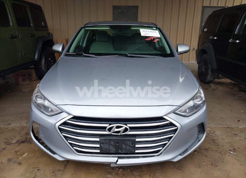Photo 12 of 2017 Hyundai Elantra SE (VIN 5NPD74LF4HH195135)